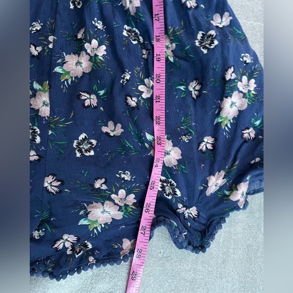 [S] American Eagle High Neck  Floral Smocked Romper Blue Peasant - Picture 10 of 10